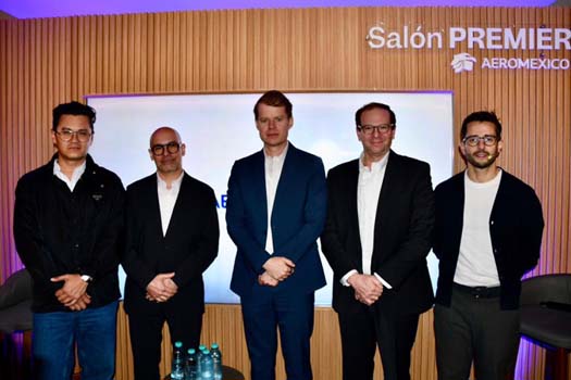 AM SALON PREMIER 001