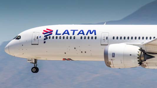 Avion LATAM