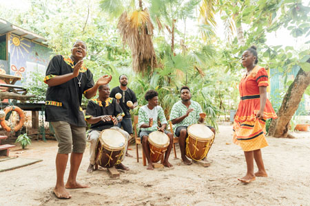 Garifuna Drumming Lessons   JOR 8647
